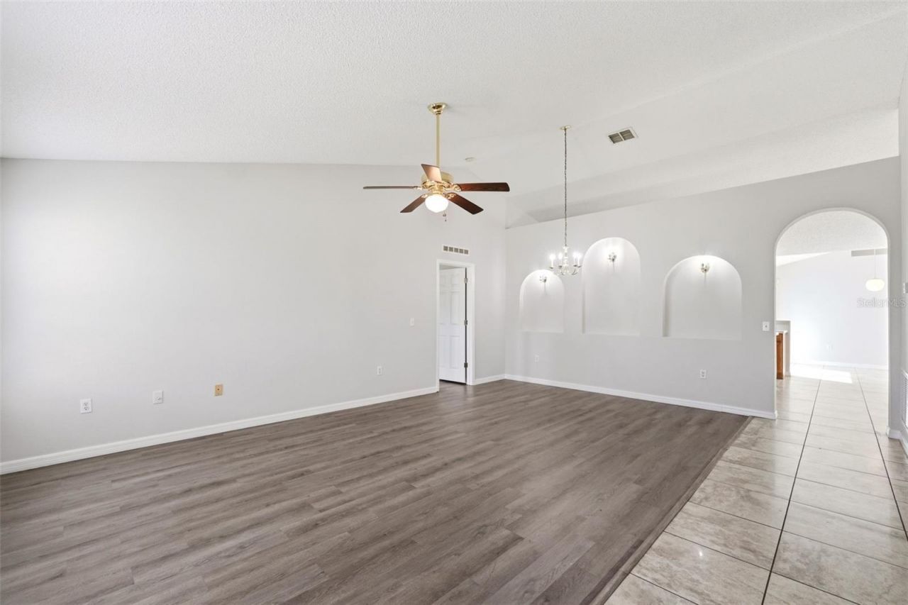 955 Louvre Court , Kissimmee, FL 34759 Photo