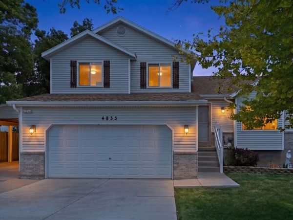 4835 S BONNIEBROOK DR W, Taylorsville, UT 84118
