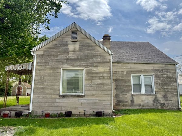 3205 E Jackson Street , Muncie, IN 47303