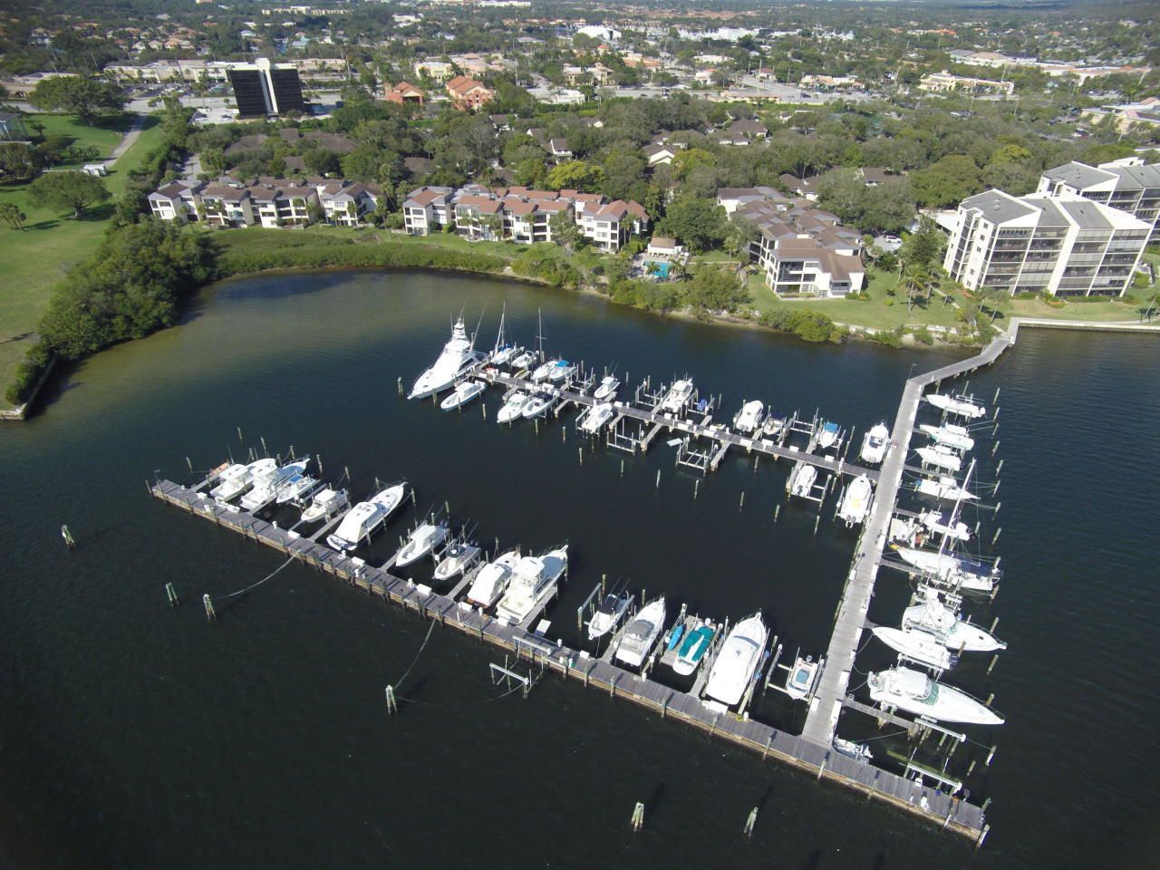 1660 Twelve Oaks Way, Unit 203, North Palm Beach, FL 33408 Photo