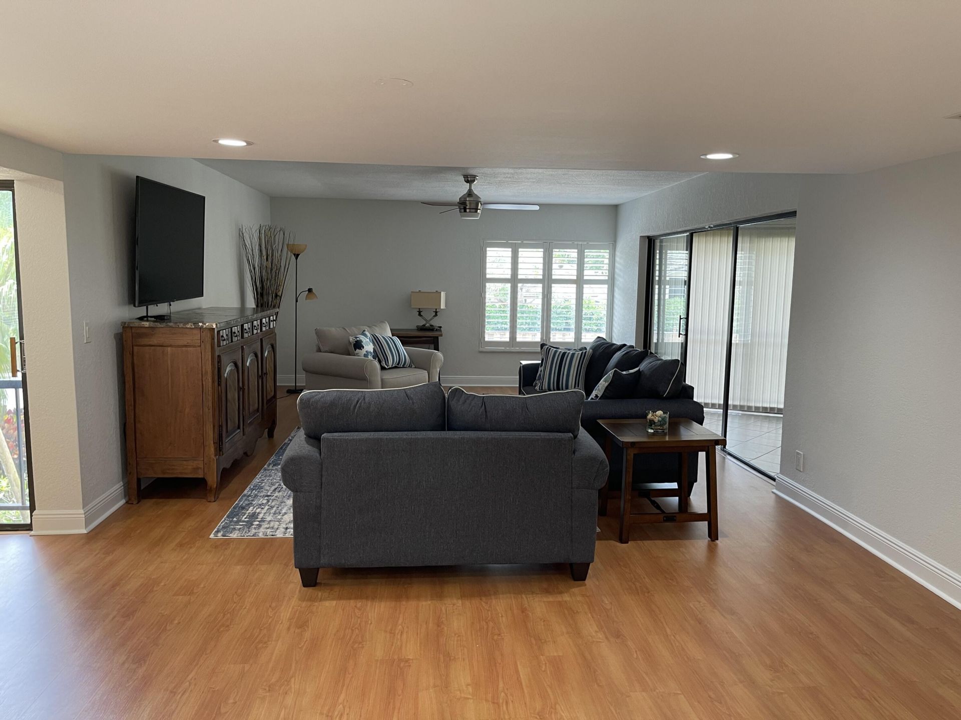 1660 Twelve Oaks Way, Unit 203, North Palm Beach, FL 33408 Photo
