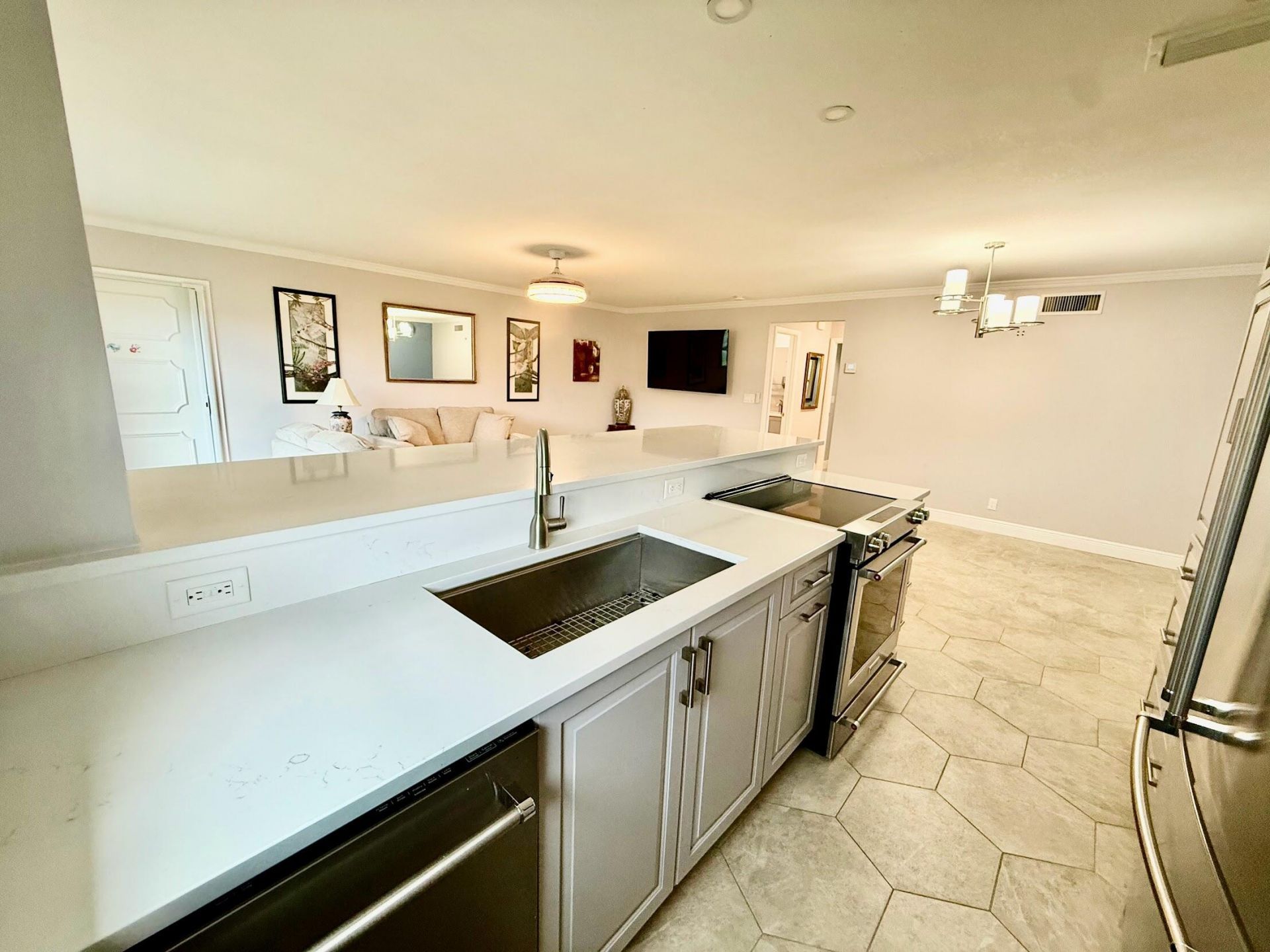 916 Savannas Point Drive, Unit B, Fort Pierce, FL 34982 Photo