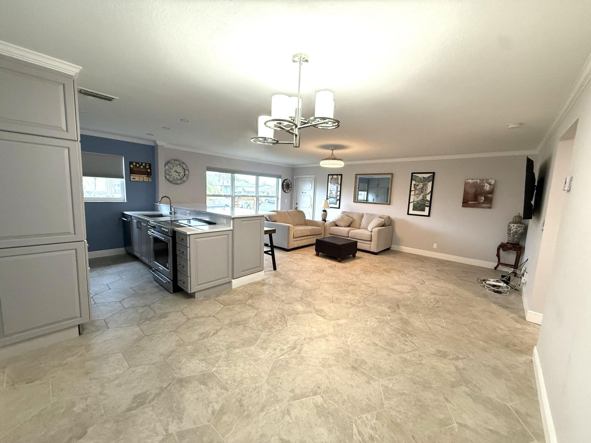916 Savannas Point Drive, Unit b, Fort Pierce, FL 34982 Photo