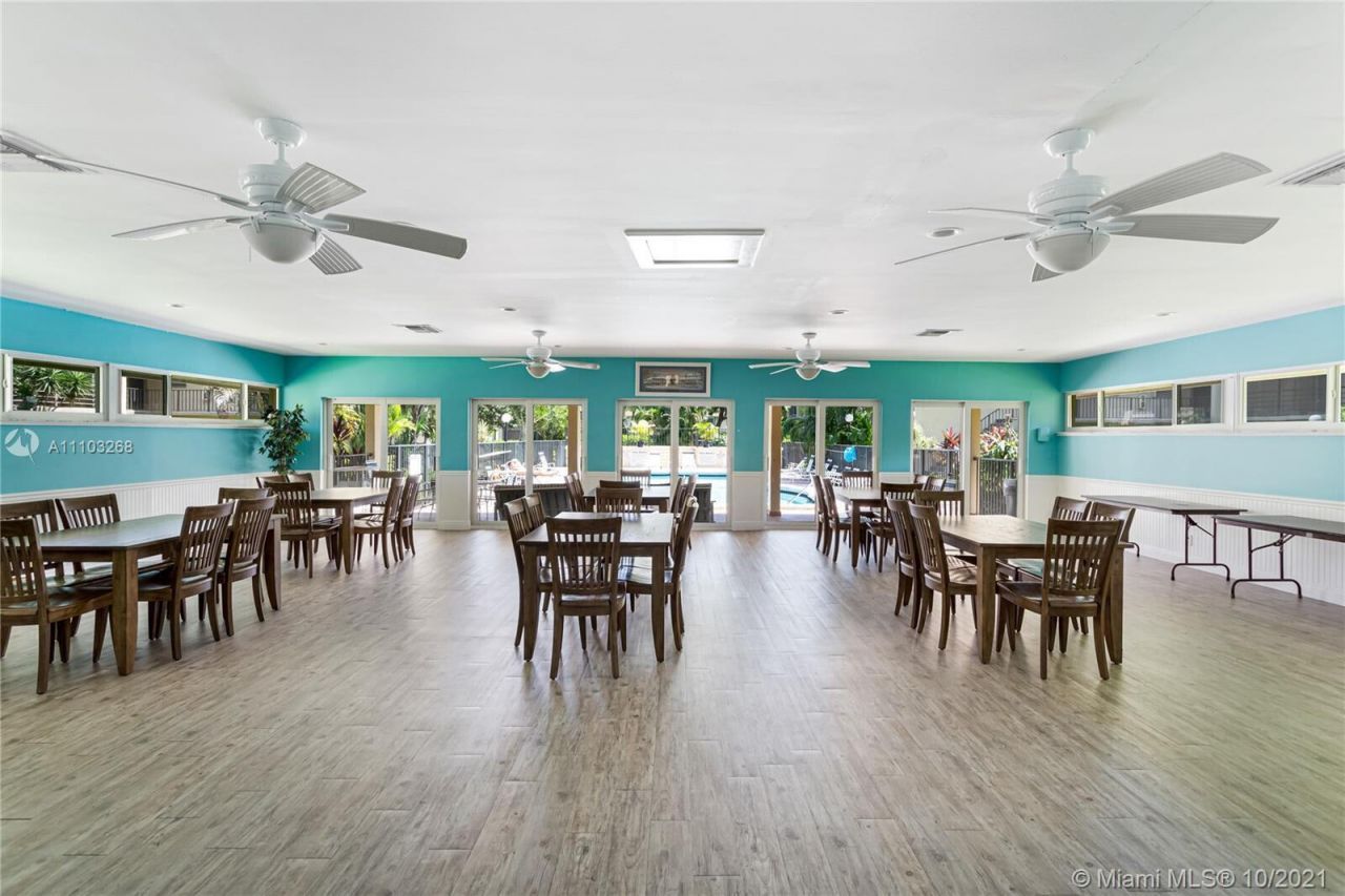 1201 NW 13th Street, Unit 323b, Boca Raton, FL 33486 Photo