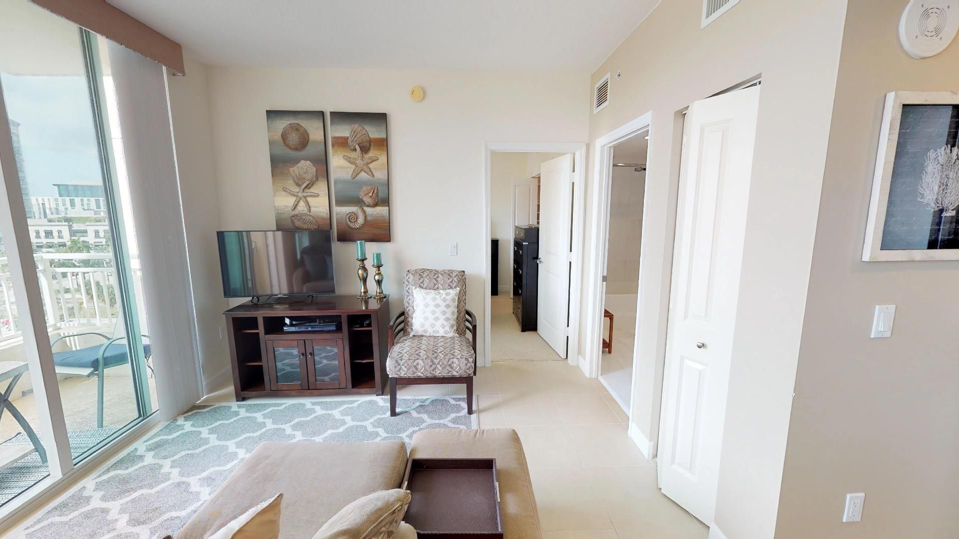 480 Hibiscus Street, Unit 835, West Palm Beach, FL 33401 Photo