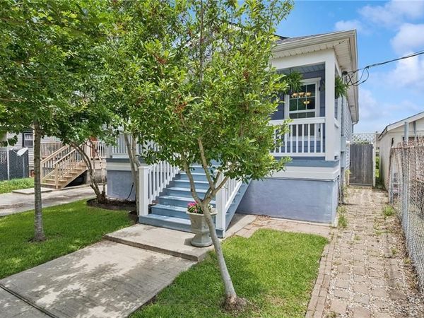 3155 N ROCHEBLAVE Street, New Orleans, LA 70117