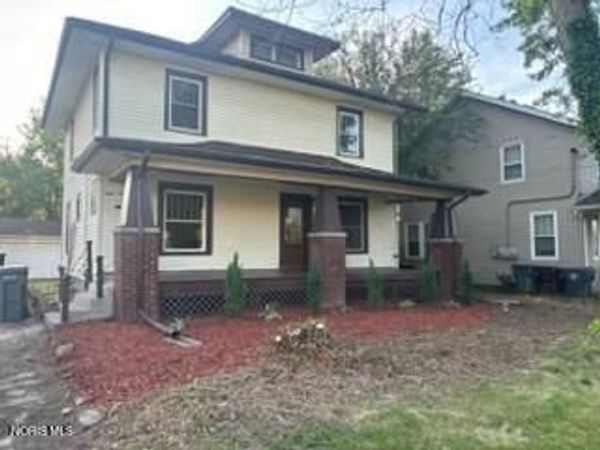 813 College Avenue, Lima, OH 45805