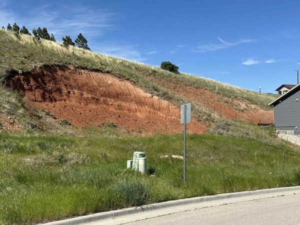 2635 Meadows Drive, Sturgis, SD 57785