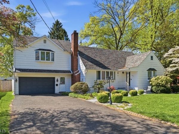 785 3rd St, Dunellen, NJ 08812