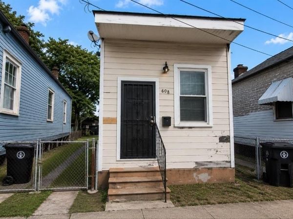 608 TUPELO Street , New Orleans, LA 70117