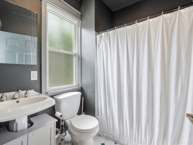 1421 Cedar, Cincinnati, OH 45224 Photo 27