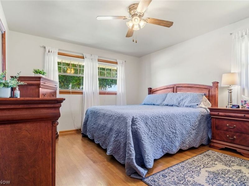 1410 W Valentine , Canton, OH 44708 Photo 15