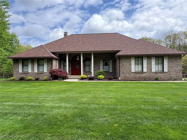 6475 Taylor Road , Painesville, OH 44077