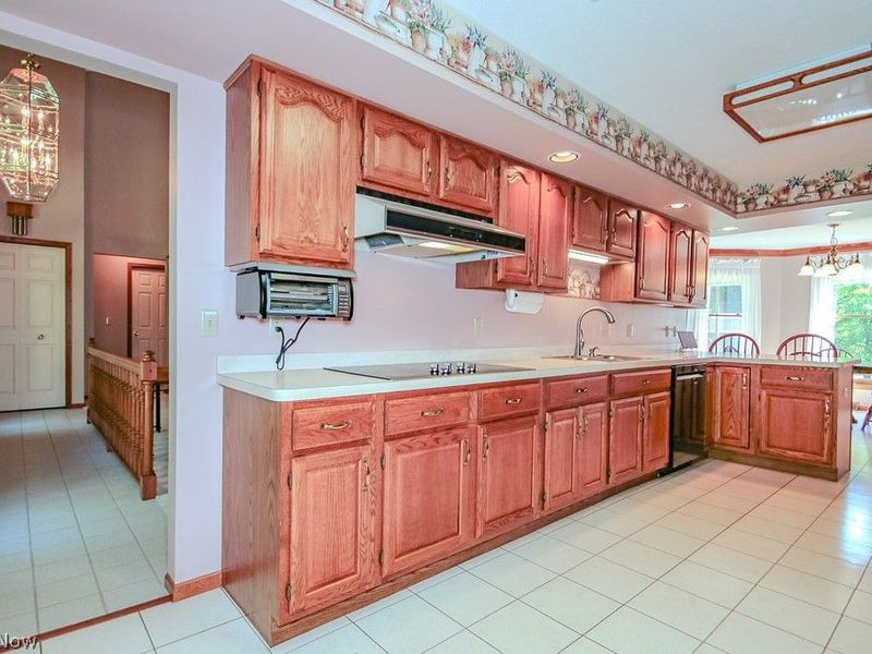6475 Taylor Road, Painesville, OH 44077 Photo 6