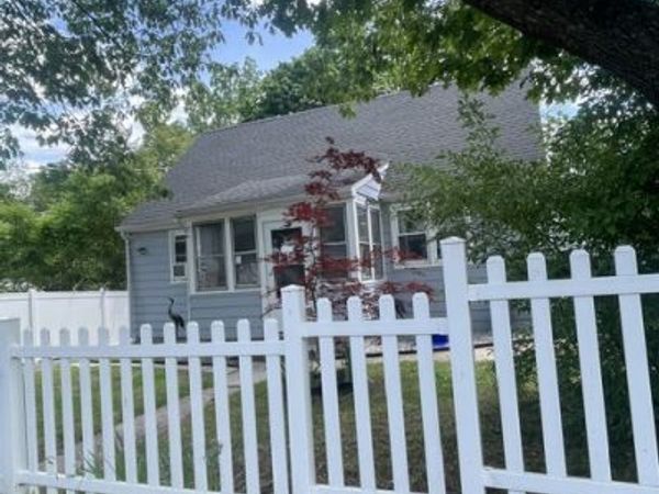 31 Richard , New Britain, CT 06053