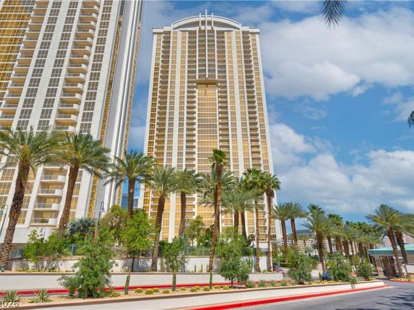 125 E Harmon Avenue, Unit 3301 & 330, Las Vegas, NV 89109