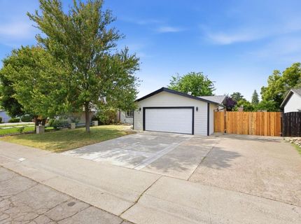 8909 Ramstad Ave, Fair Oaks, CA 95628 Photo
