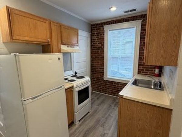 250 Washington St, Unit 1, Salem, MA 01970