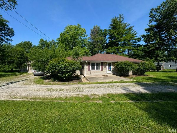 695 S 300 W, Kokomo, IN 46902