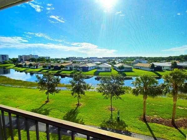 7260 Kinghurst Drive, Unit 406, Delray Beach, FL 33446