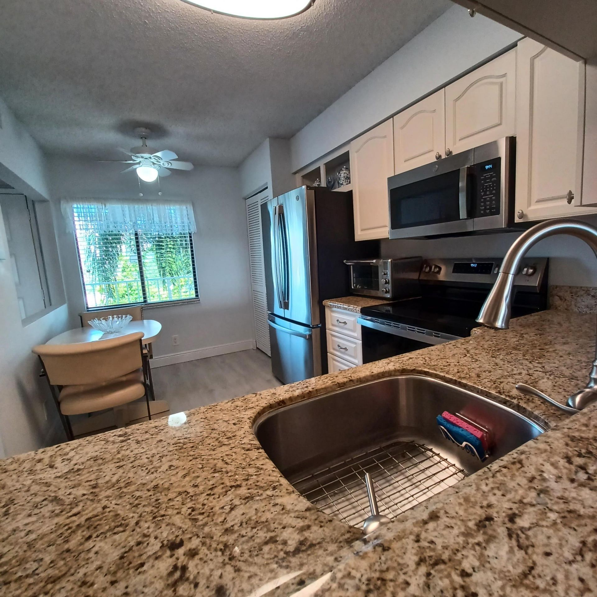 7260 Kinghurst Drive, Unit 406, Delray Beach, FL 33446 Photo