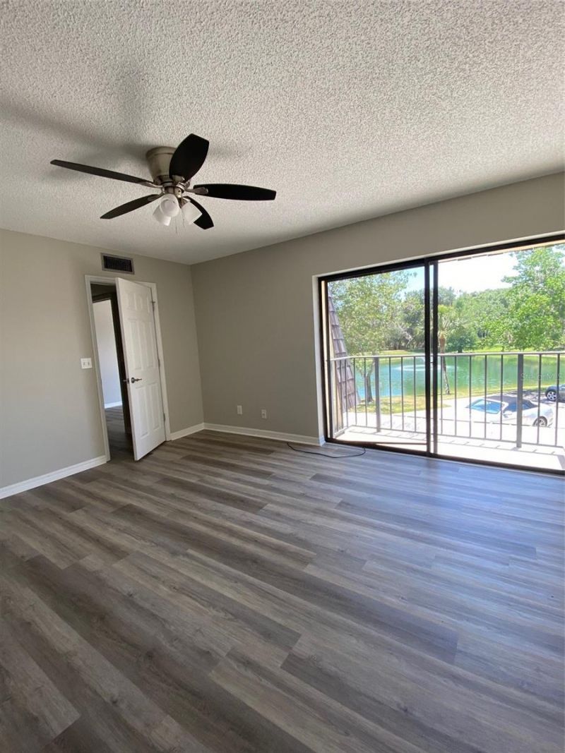 1004 Royal Oak Boulevard , Leesburg, FL 34748 Photo