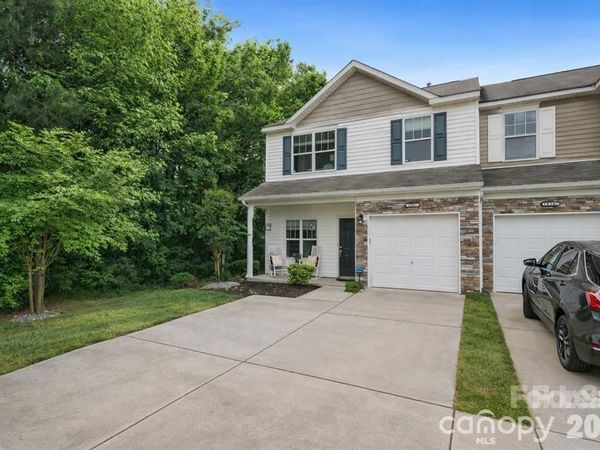 10303 Bunclody Drive, Charlotte, NC 28213