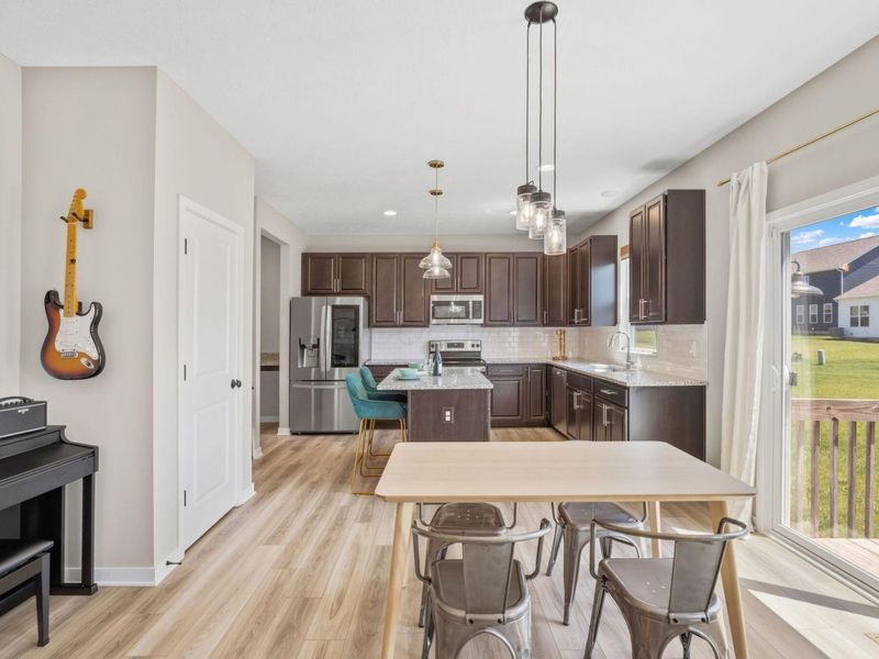 8041 Marilyn Road, Reynoldsburg, OH 43068 Photo 5