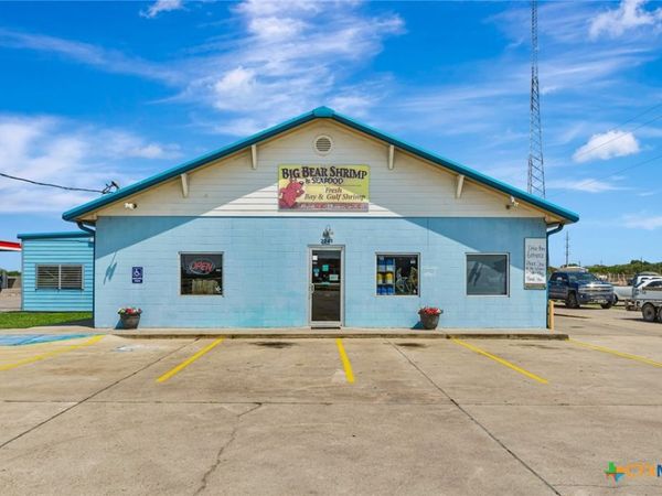 2241 State Highway 35 , Port Lavaca, TX 77979