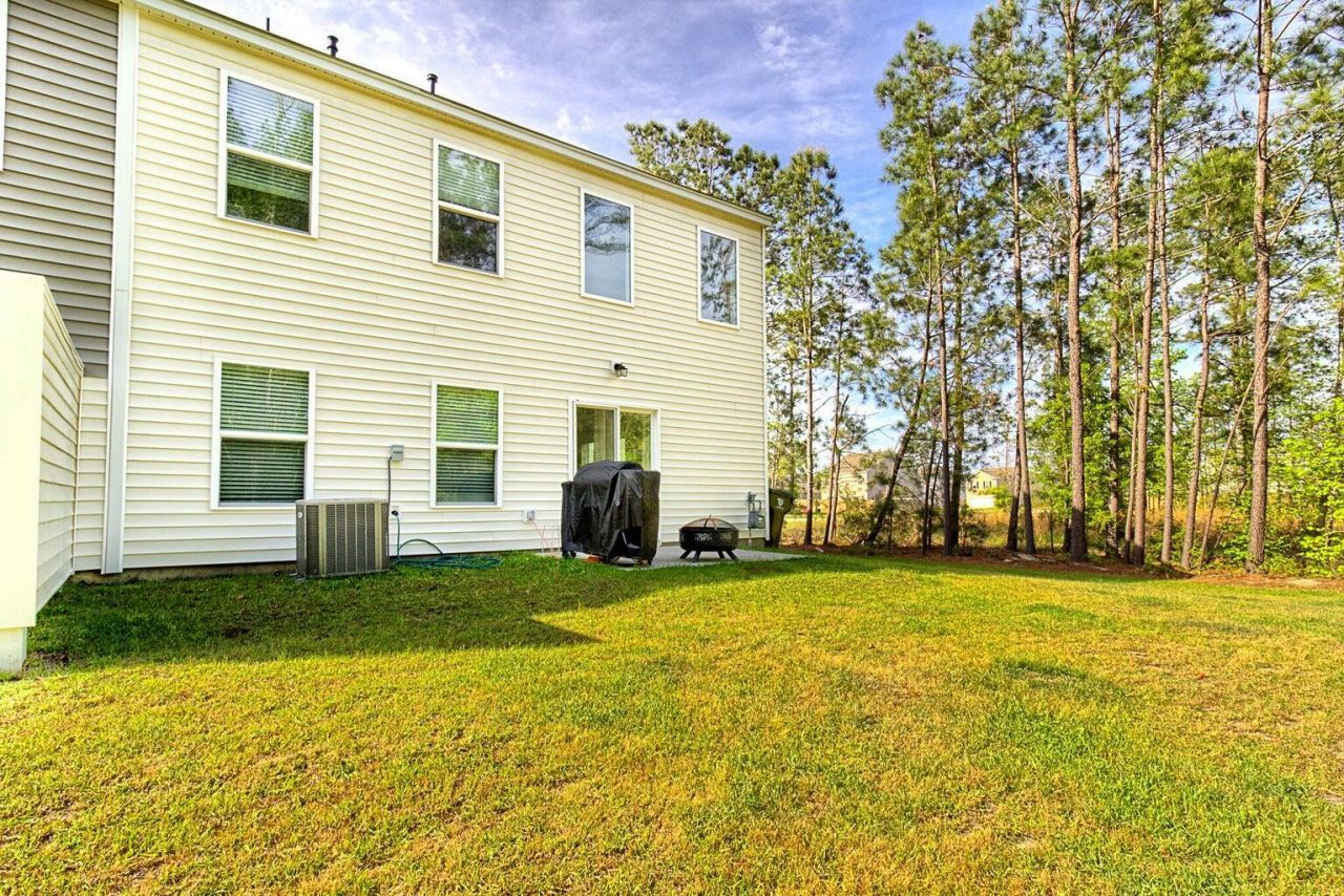 115 E Sunrise Lane Photo 22