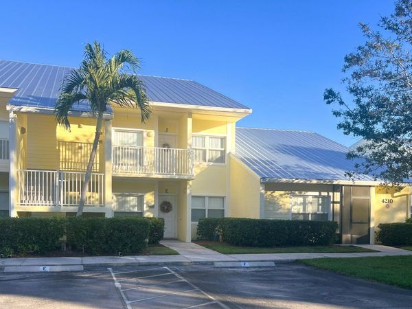 4210 Gator Trace Circle, Fort Pierce, FL 34982
