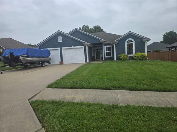 614 S Connor Street, Odessa, MO 64076