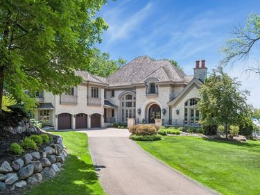 1530 Orchard Beach Place, Mound, MN 55364