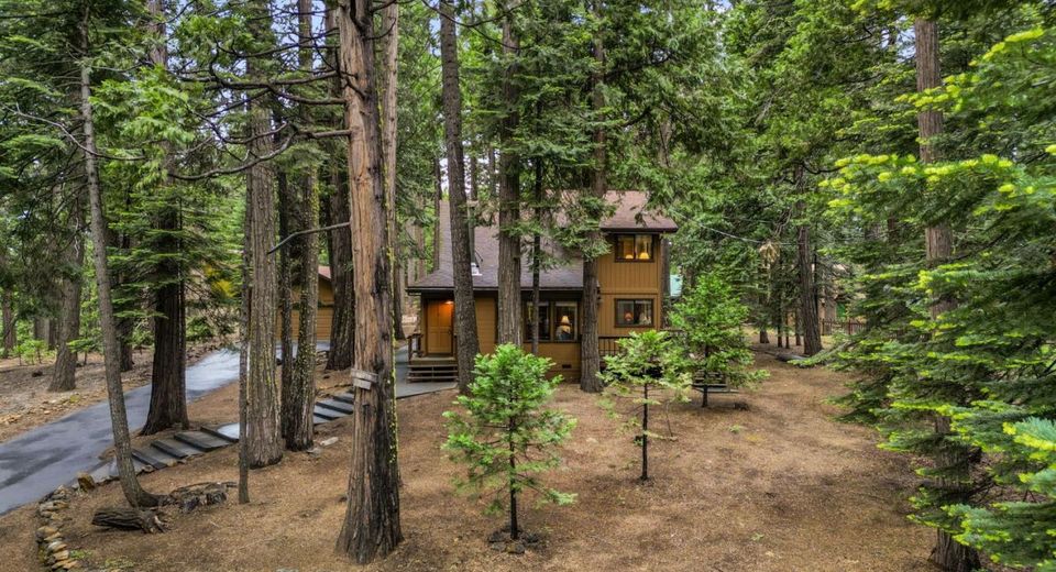 337 Kenshaw Ct, Dorrington, CA 95223 Photo