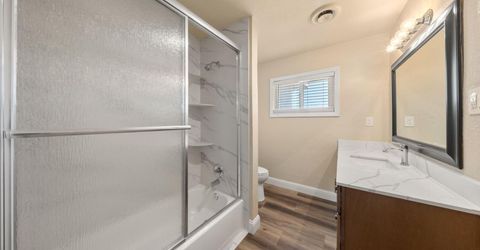 5958 E Lathrop Rd, Manteca, CA 95336 Photo