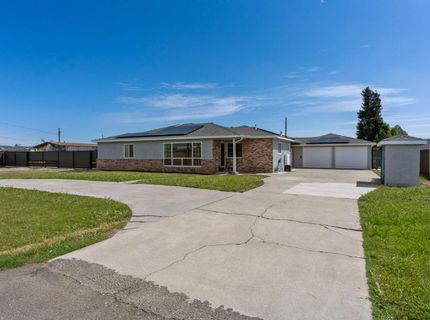 5958 E Lathrop Rd, Manteca, CA 95336 Photo