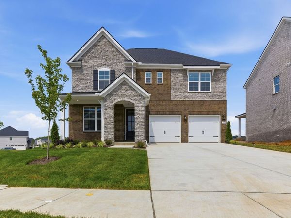 214 South Dunnwood Lane , Mount Juliet, TN 37122