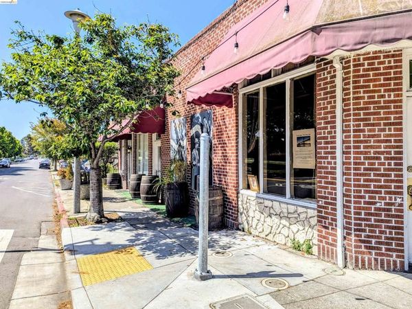 900 Masonic Avenue, Albany, CA 94706
