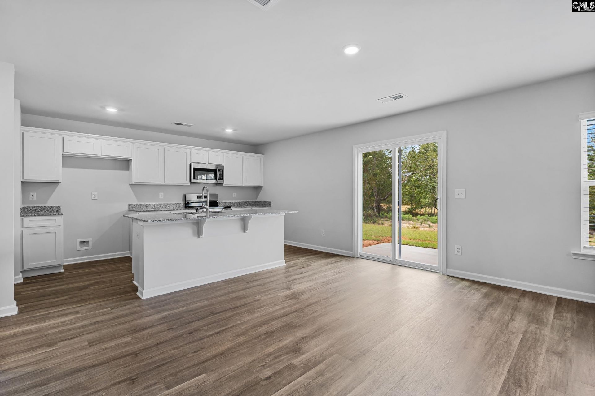 613 Corkscrew Lane  Photo 5