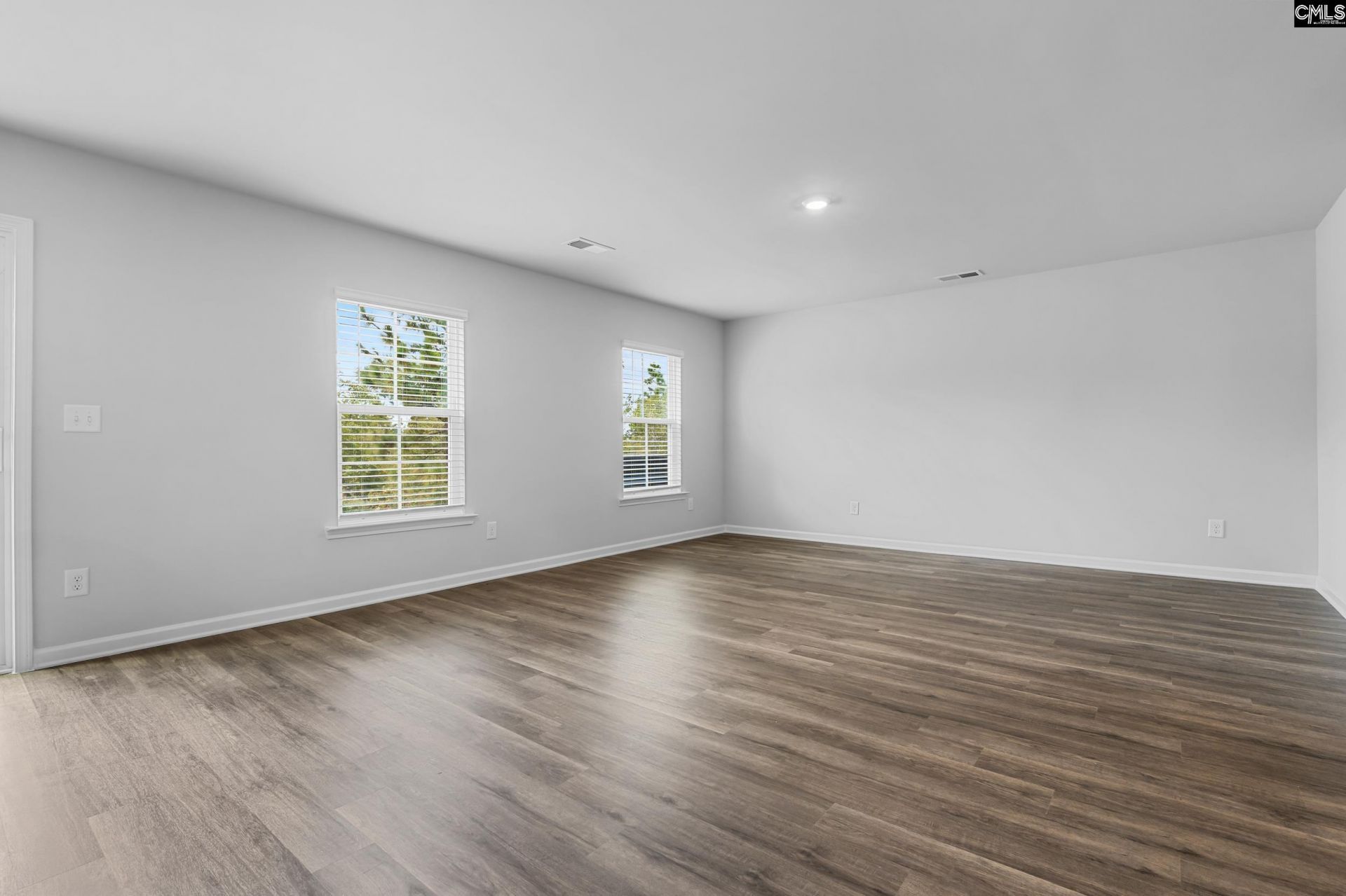 613 Corkscrew Lane  Photo 9