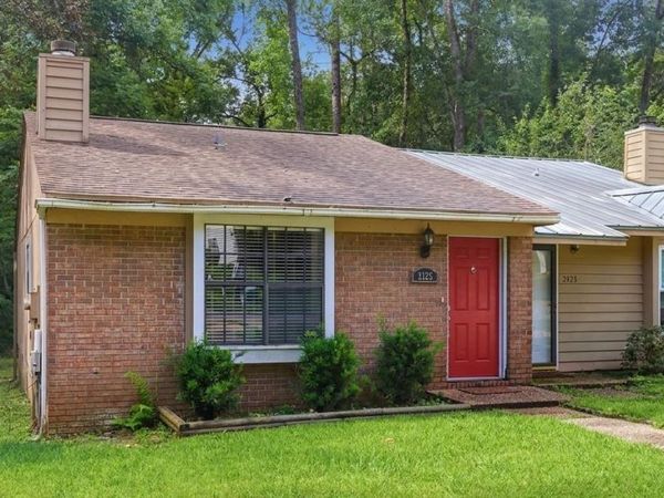 2125 VICTORY GARDEN Lane , Tallahassee, FL 32301