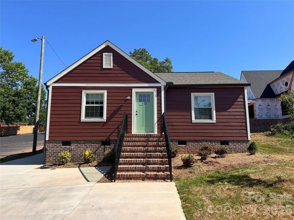 102 Lincoln Street , Belmont, NC 28012