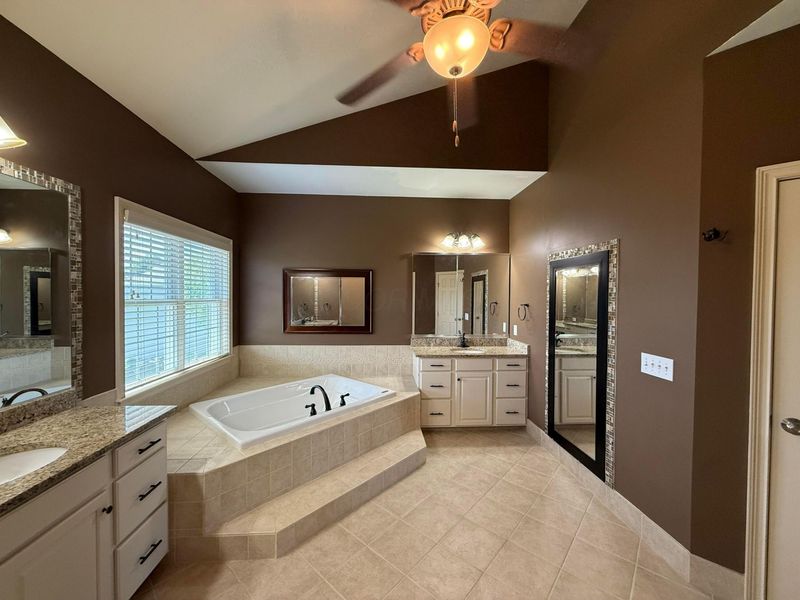 5363 Rosalind Boulevard , Powell, OH 43065 Photo 69