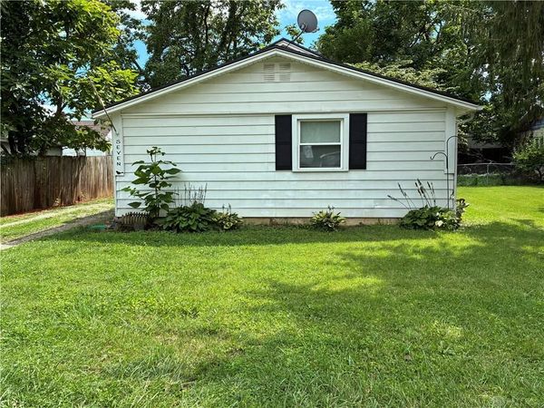 7 Elm Road, Medway, OH 45341