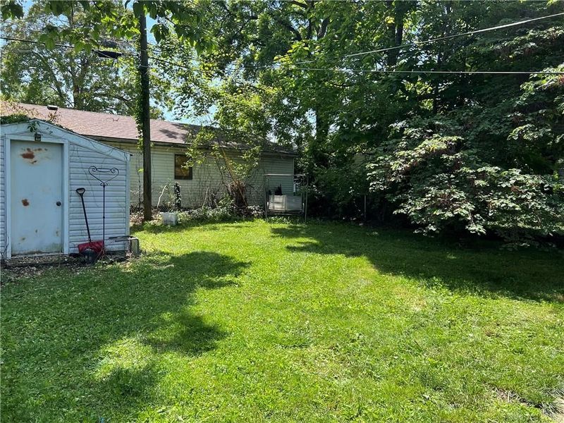 7 Elm Road, Bethel Township, OH 45341 Photo 4