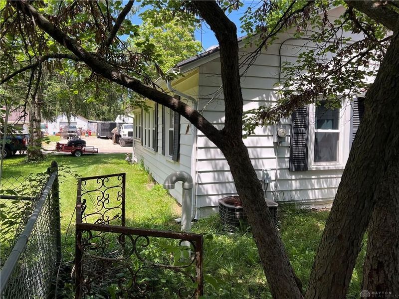 7 Elm Road, Medway, OH 45341 Photo 4