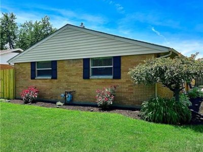 70 Madrid Avenue, Brookville, OH 45309 Photo 3