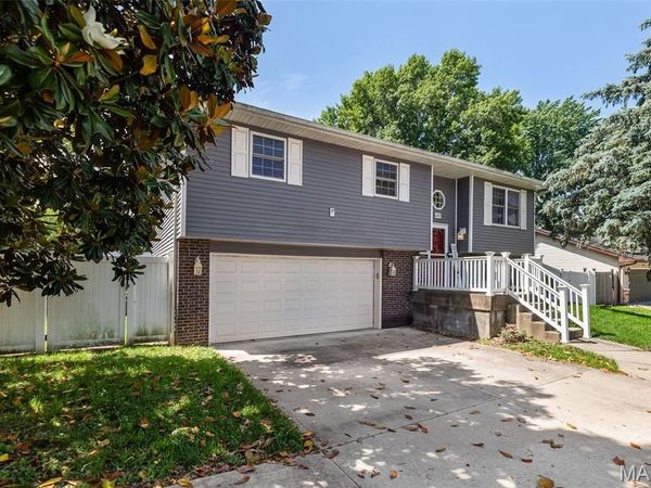 430 Reid Avenue , Troy, IL 62294
