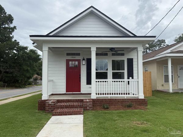 1901 N Davis Hwy, Pensacola, FL 32503