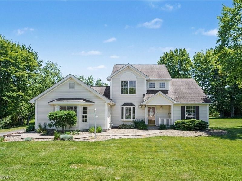 62 Rockaway Drive, Roaming Shores, OH 44085 Photo 1